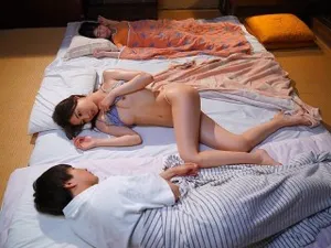 Bồ thuê nhà không có tiền trả bị anh chủ nhà địt
