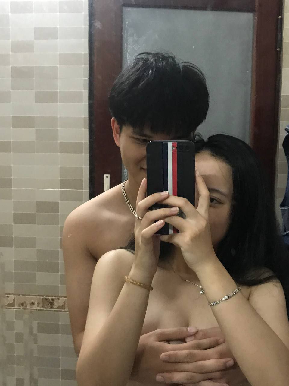 Tôi yêu bố hơn người chồng mình